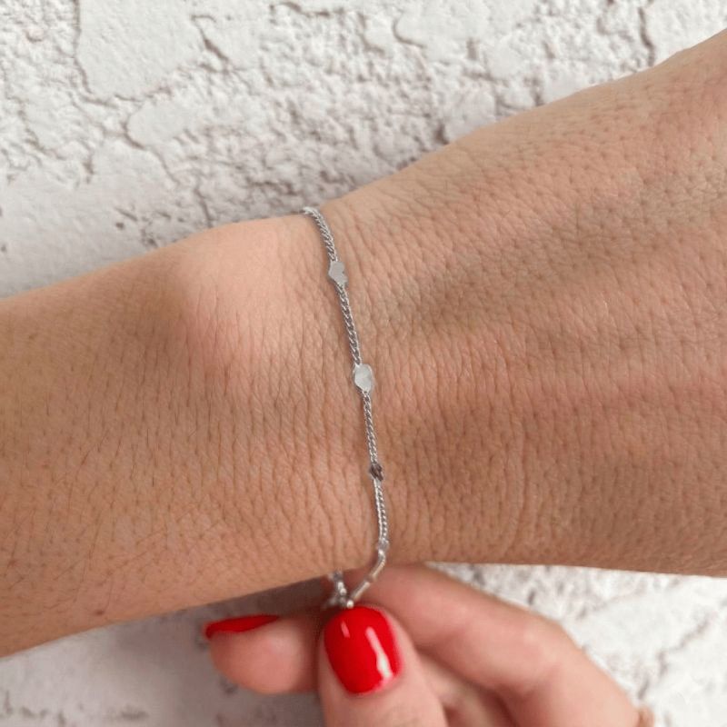 Pulseira Mini Corações Delicada Best-seller Banhado Em Ródio